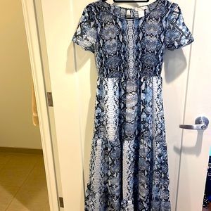 Design History Blue Snakeskin Maxidress Size M